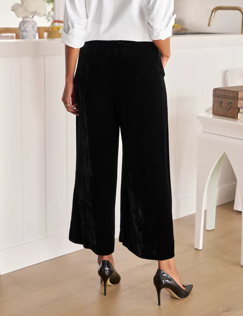 Maisie Velvet Tuscany Velvet Set Bottom-Black