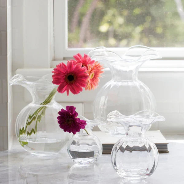 BMH - Vietri Hibiscus Vase Clear M