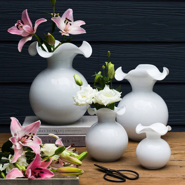 BMH - Vietri Hibiscus Vase White M