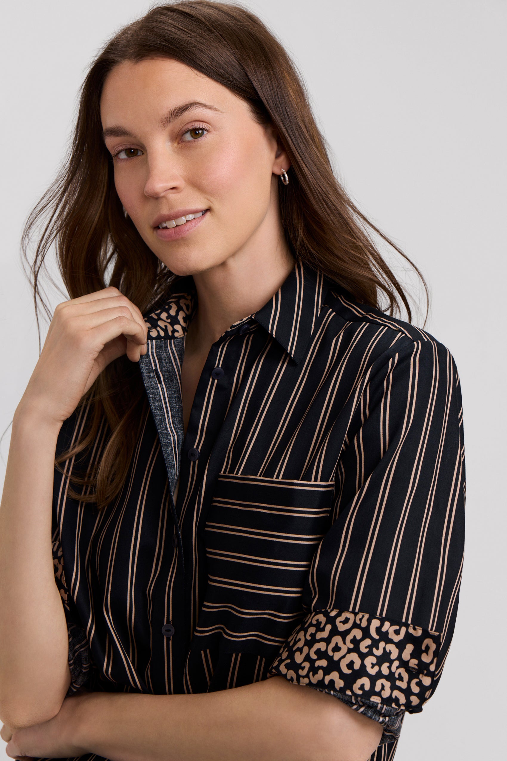 Jodie Animal Border Shirt - Black/Almond
