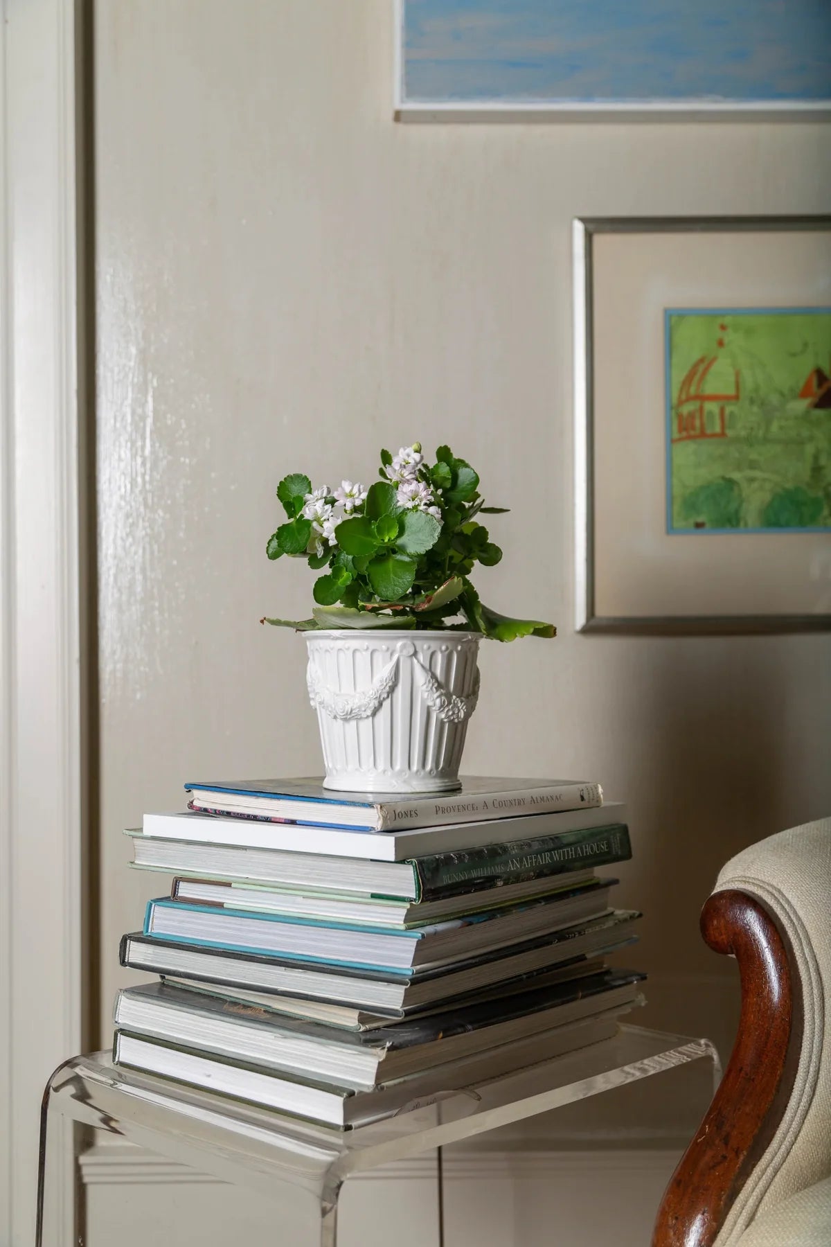 BMH - Round Garland Planter (2)