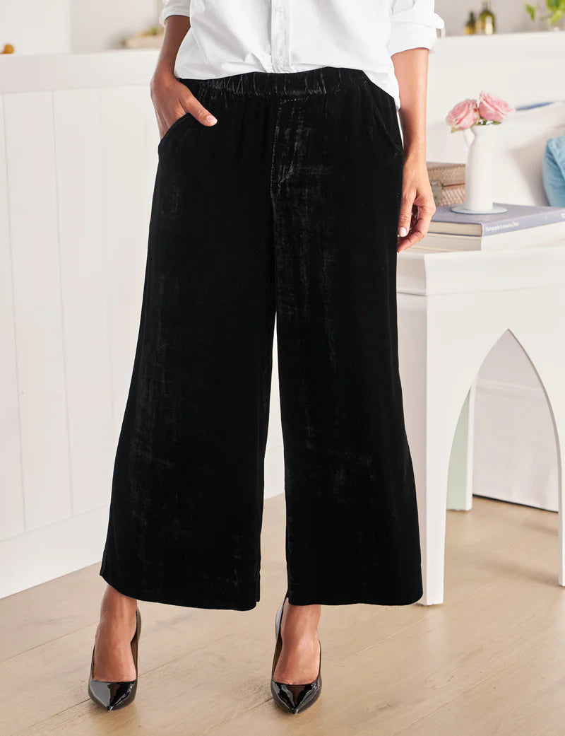 Maisie Velvet Tuscany Velvet Set Bottom-Black