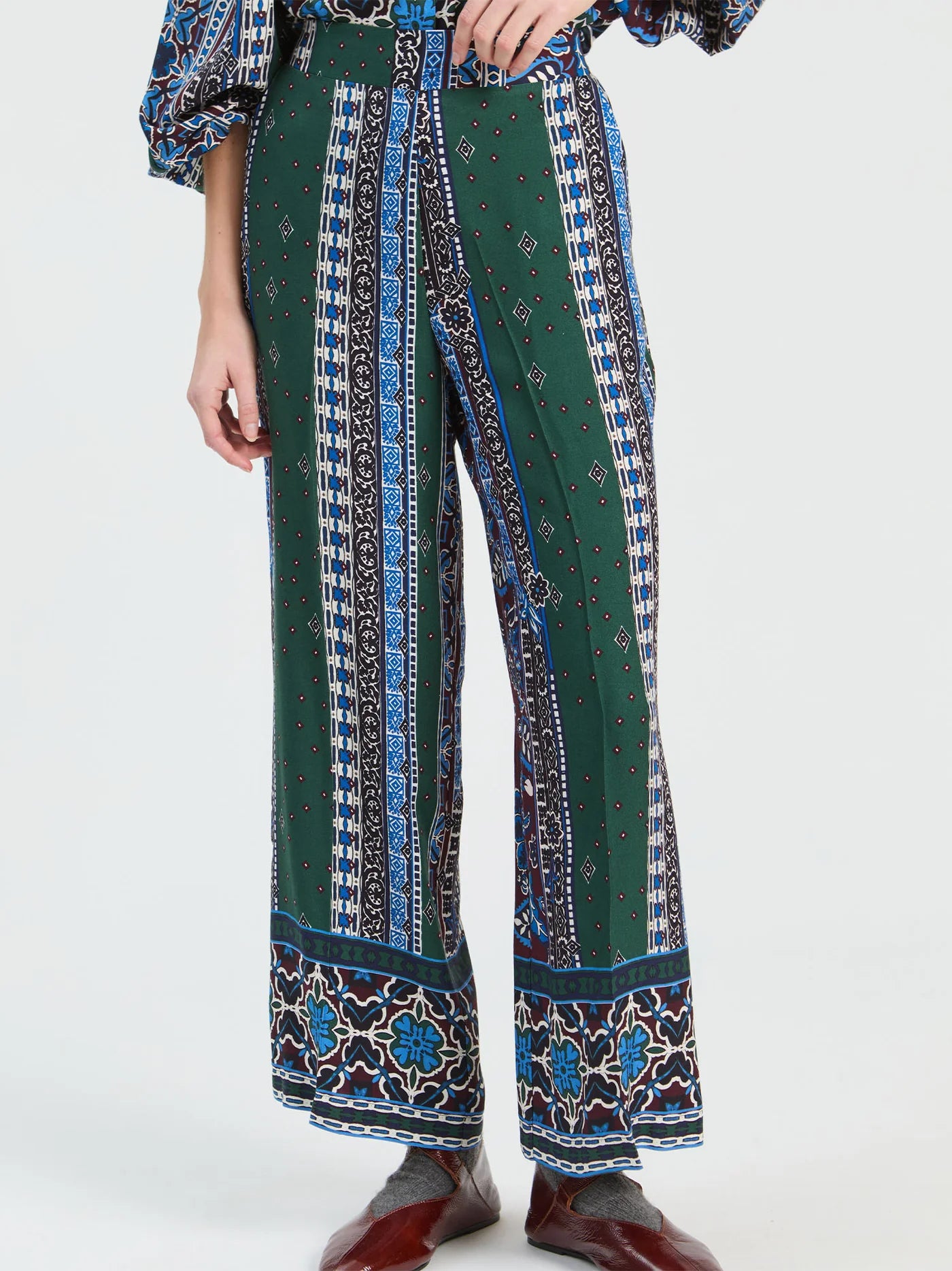 Border and Flower Trouser
