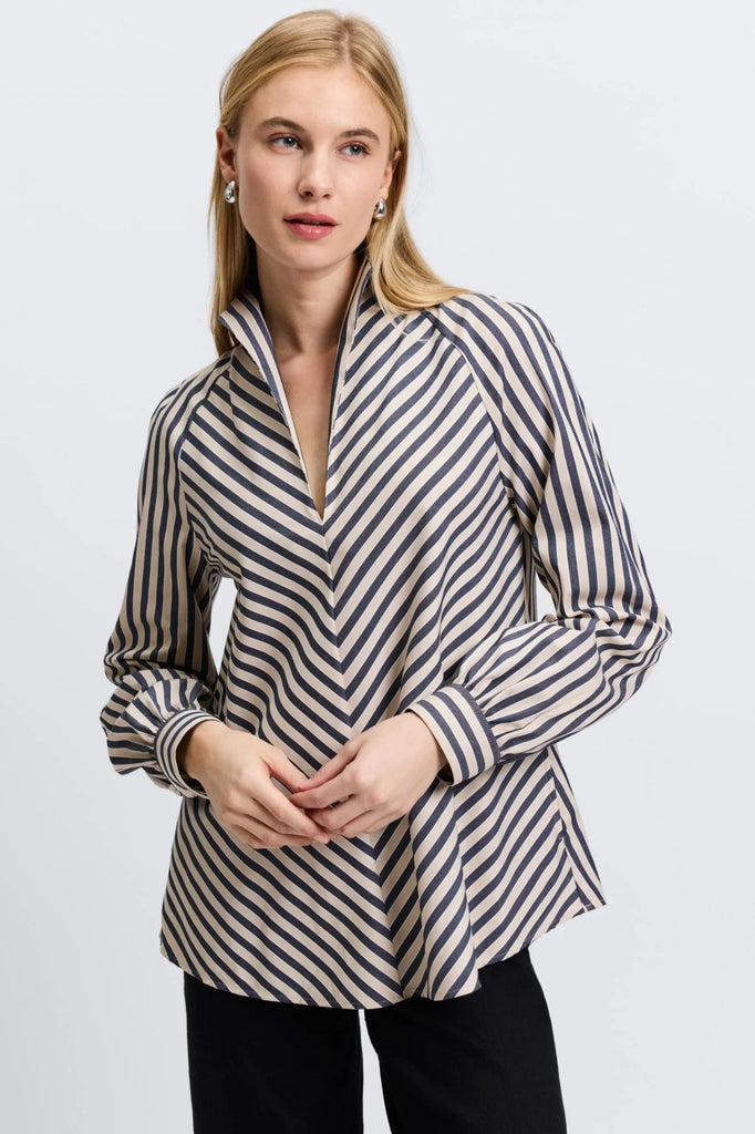 Daphne Black Stripe Popover