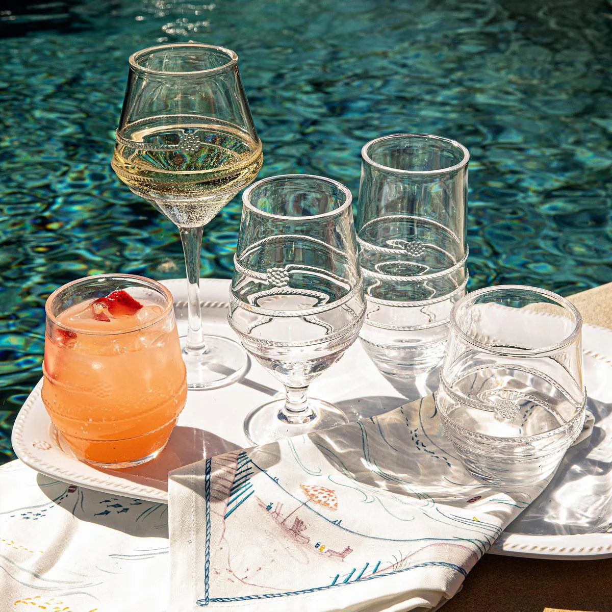 BMH - Acrylic Wine Glasses (6)