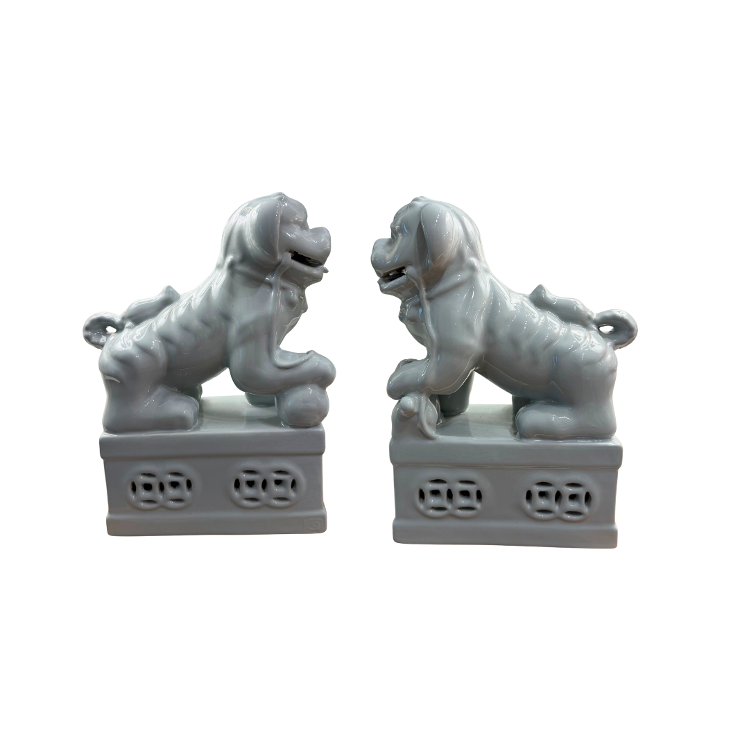 BMH - Porcelain Foo Dogs Pair