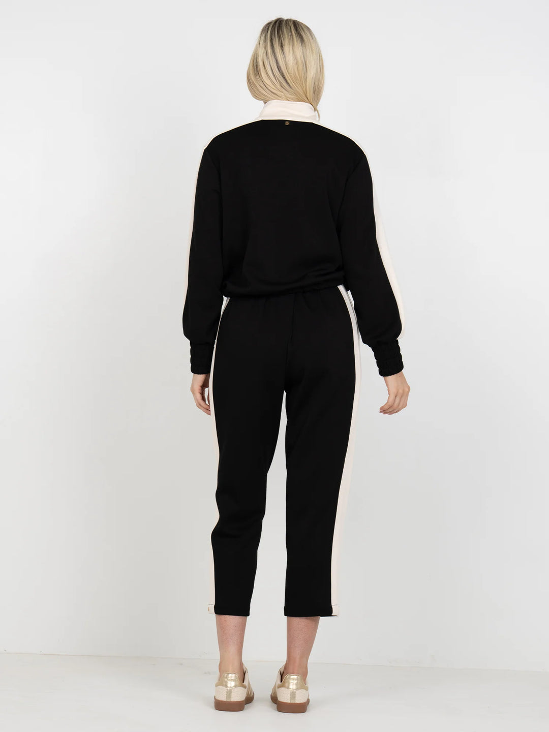 Bailey Bomber - Midnight Vanilla