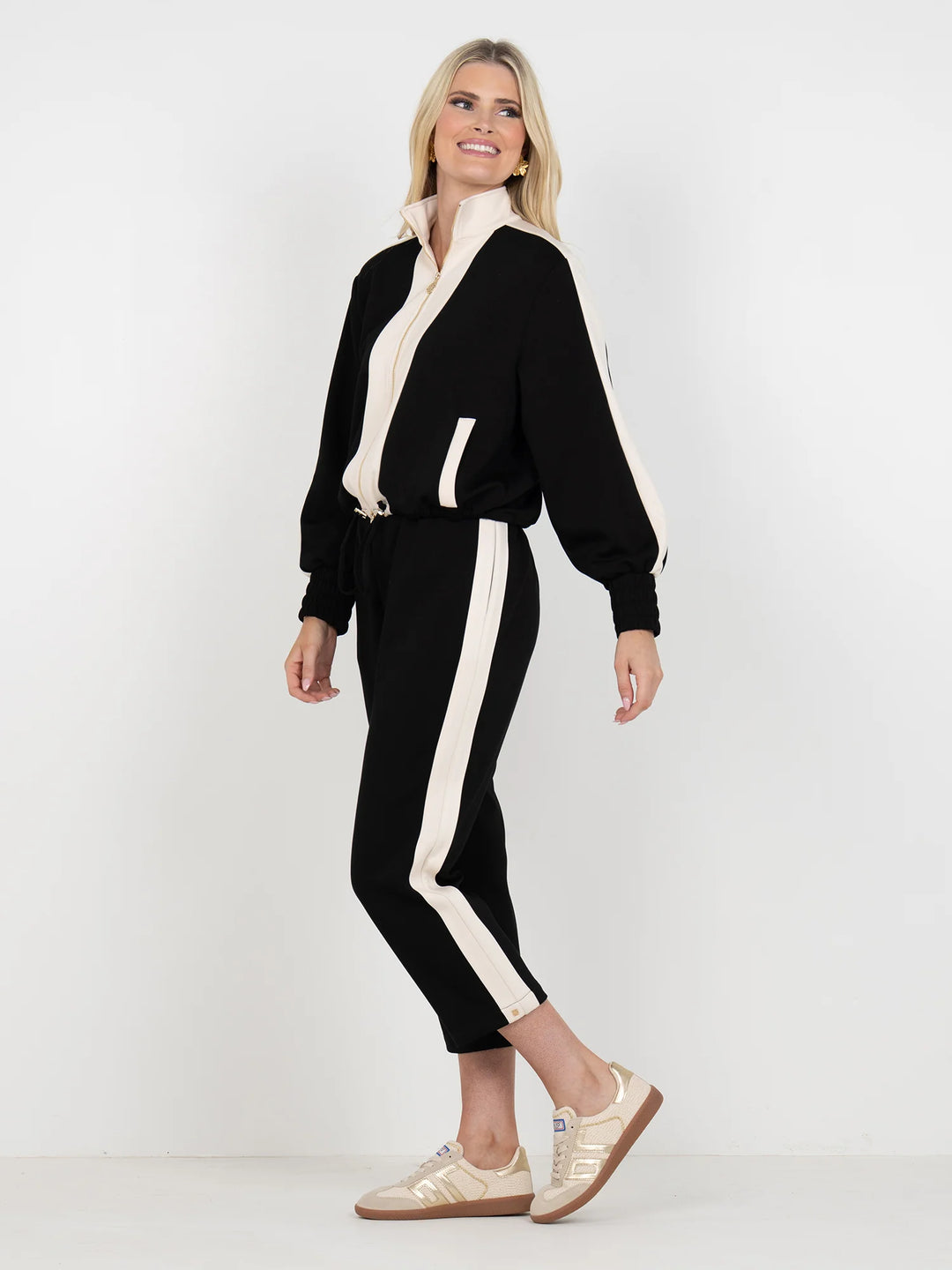 Bailey Bomber - Midnight Vanilla