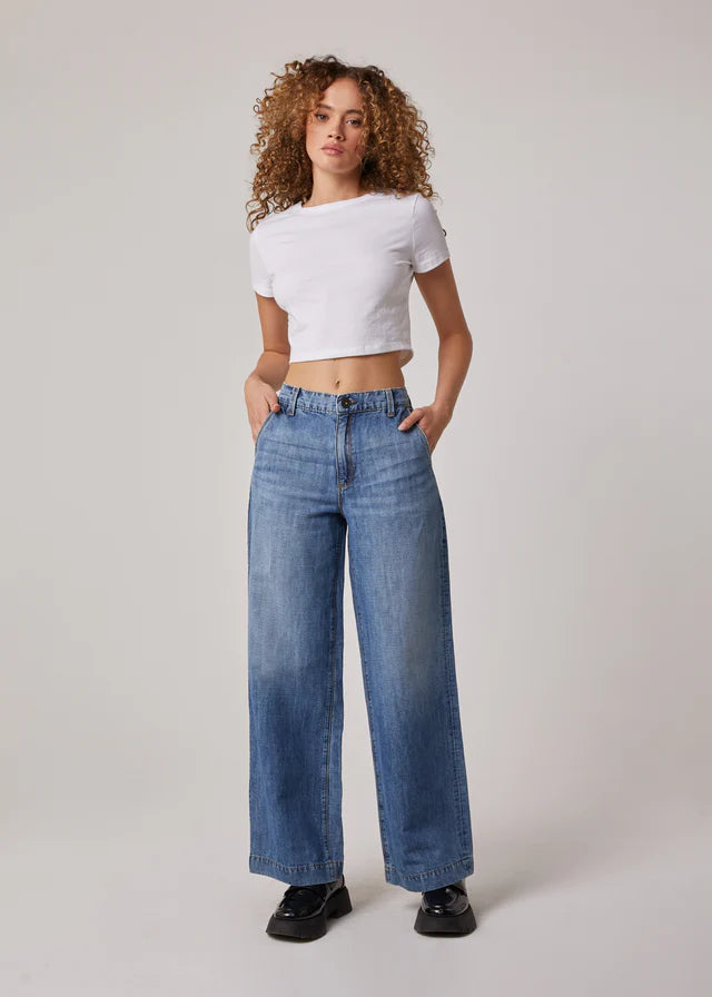 Powell High Rise Wide Leg Trouser Jeans - Medium Fleet Wash