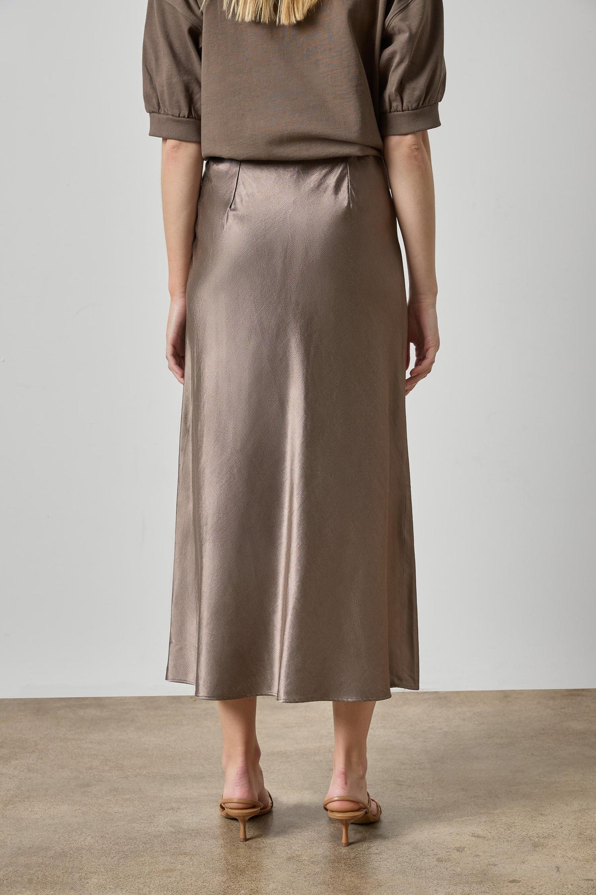 Slub Woven Bias Skirt - Shiitake