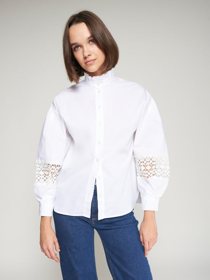 WHITE POPLIN SHIRT WITH LACE SLEEVES - 32955