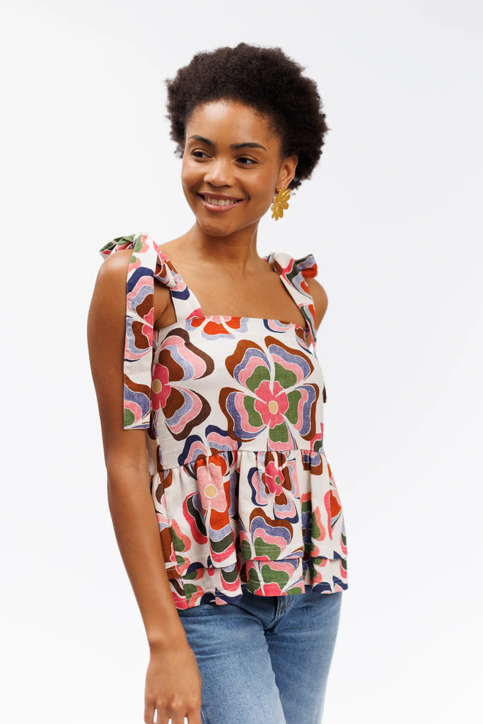 CiCi Top in She's a Rainbow